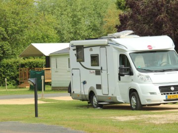 Camping des Rives du Douet