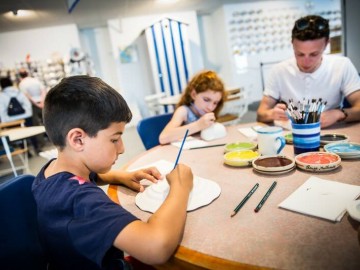 LES ATELIERS PEINTURE DE LA FAIENCERIE_1 Mélanie Chaigneau
