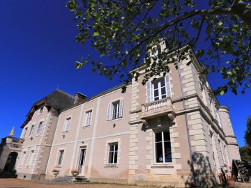 © Chambres d'hôtes Château Piegue