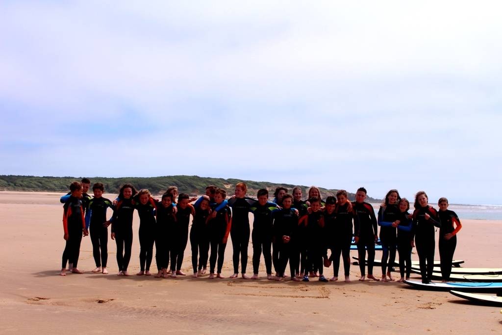 VEILLON SURF SCHOOLS: Actividades Acuáticas Francia, Loira Atlantico