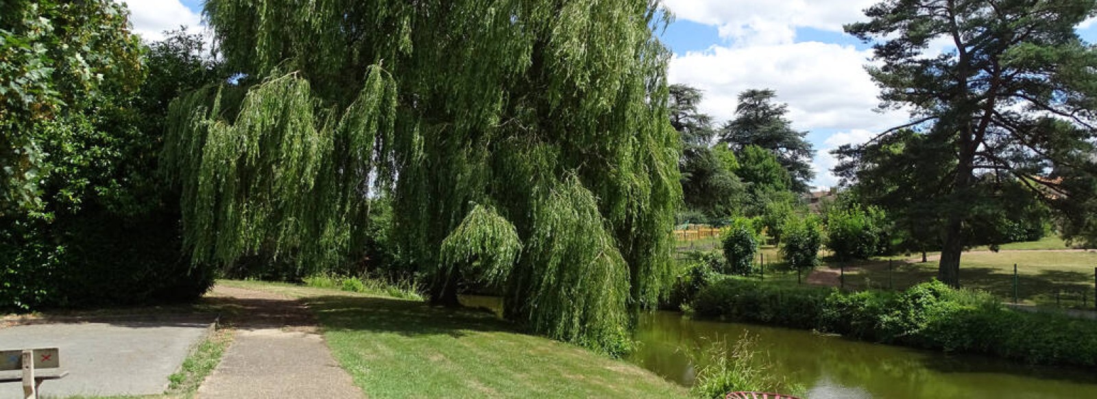 Aire de Camping-Cars Communale de Somloire