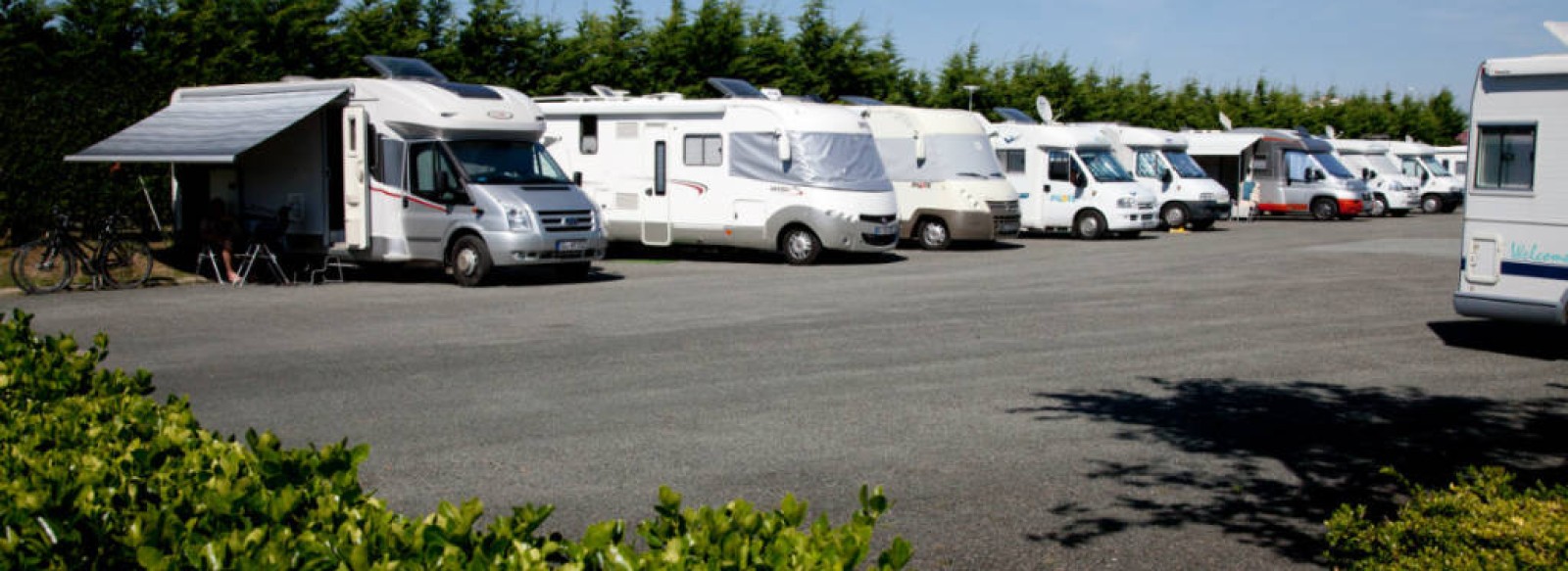 AIRE DE SERVICE - PARKING DU STADE MUNICIPAL