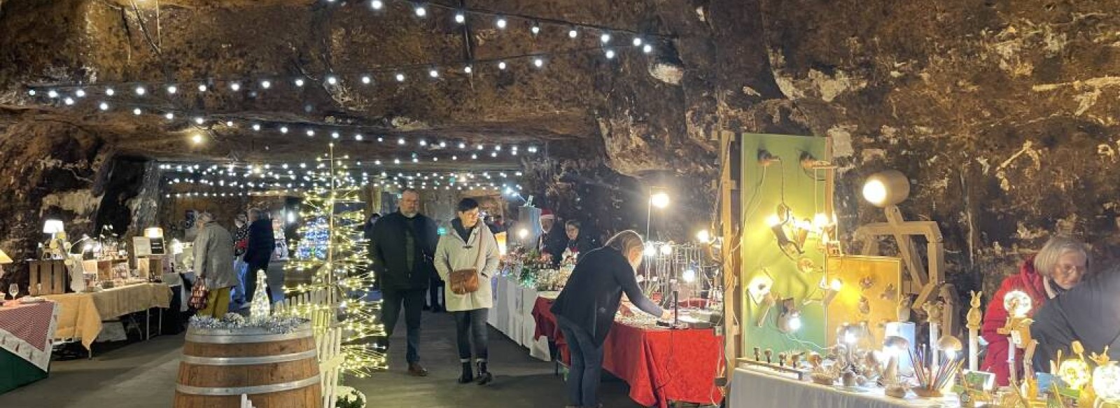 MARCHE DE NOEL CHEZ VEUVE AMIOT