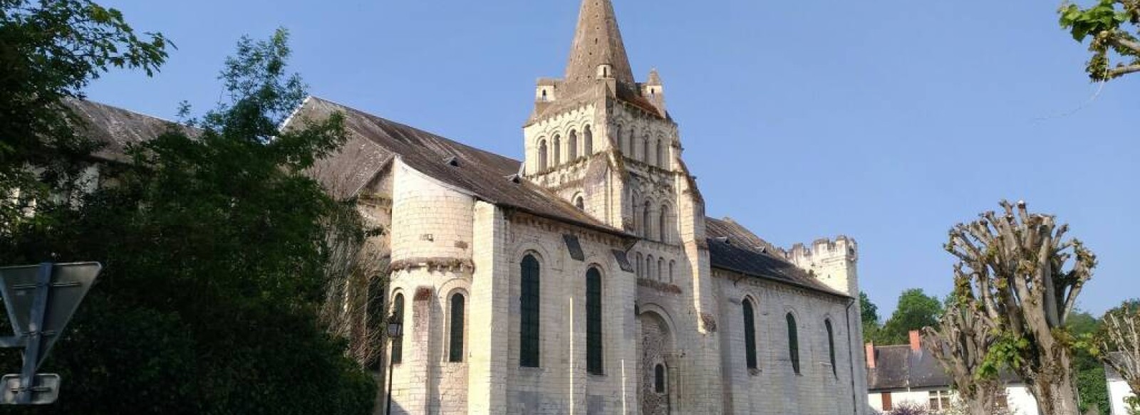 Eglise Prieurale Notre-Dame de Cunault