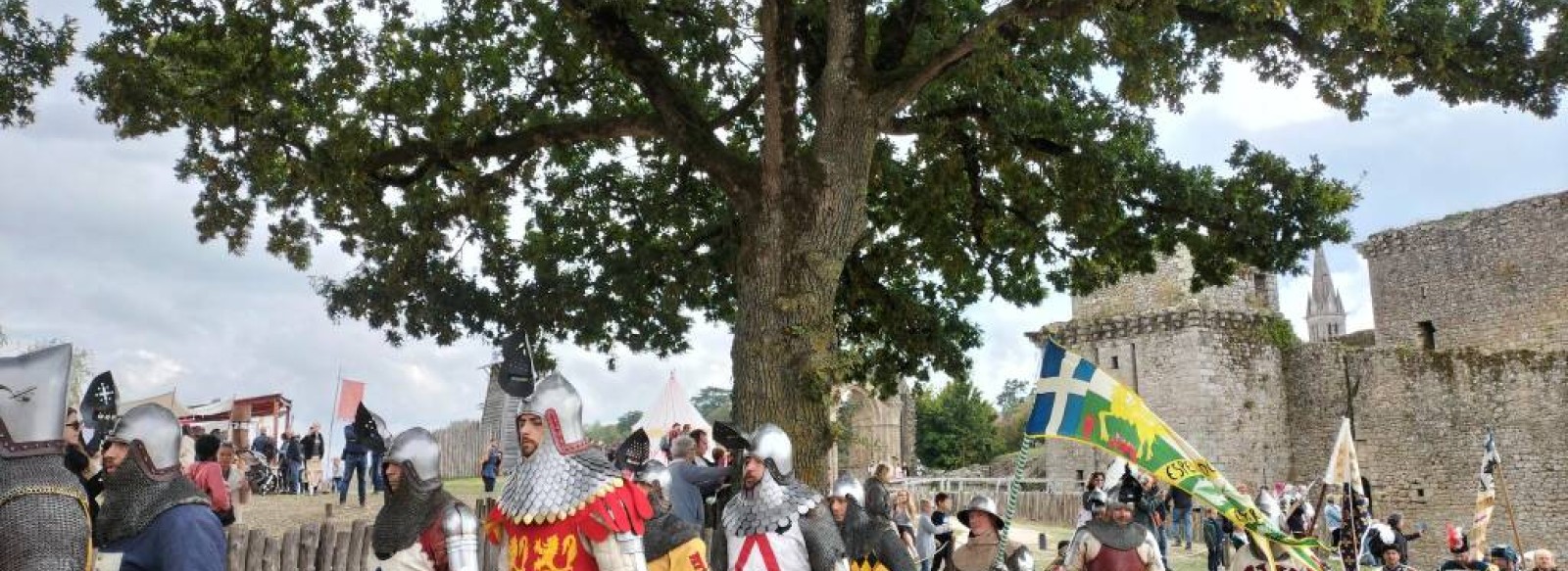 LES MEDIEVALES DU CHATEAU DU TIFFAUGES