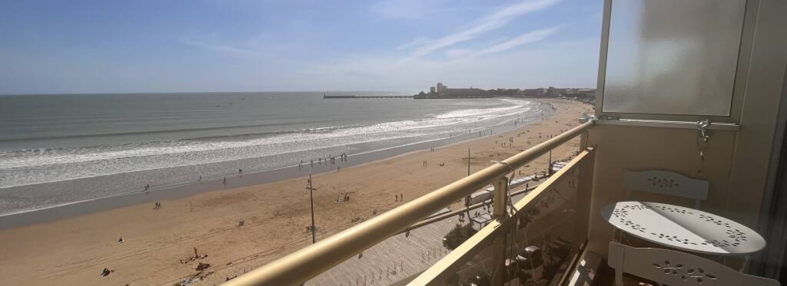 MEUBLE DE TOURISME 2 ETOILES , STUDIO FACE MER AVEC UN BALCON POUR 2 PERSONNES