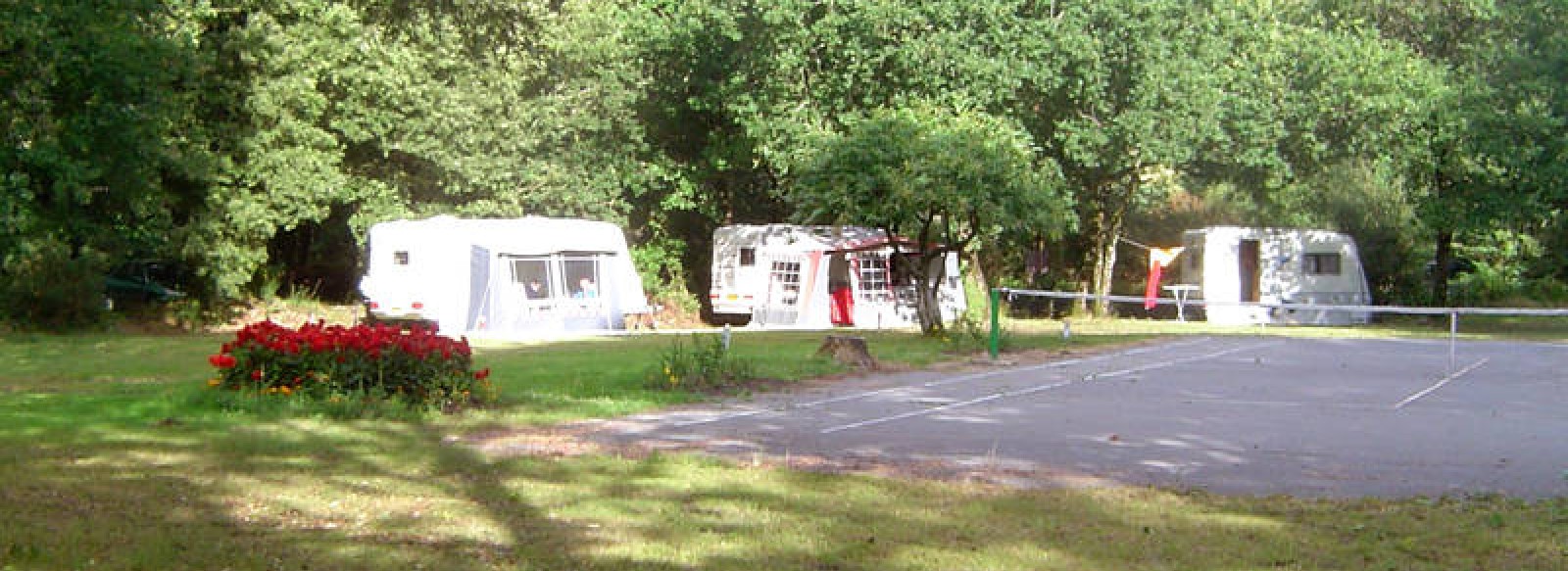 Camping - Le Clos Marot - Naturiste