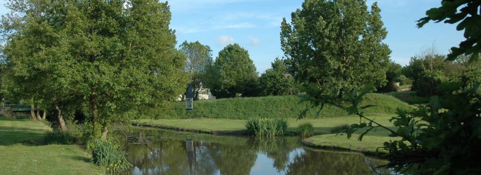 SENTIER D'INTERPRETATION DU VIGNOBLE DE L'AUBANCE : VIGNOBLE ET GEOLOGIE