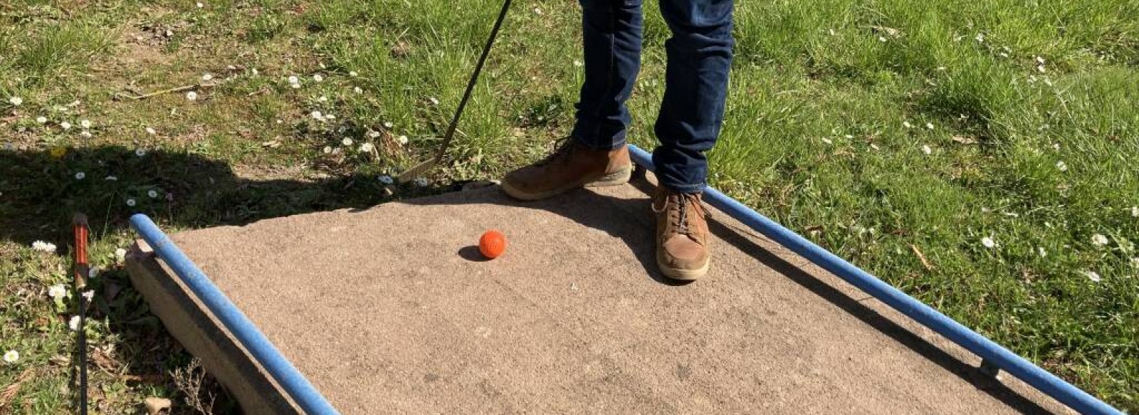 Mini-golf