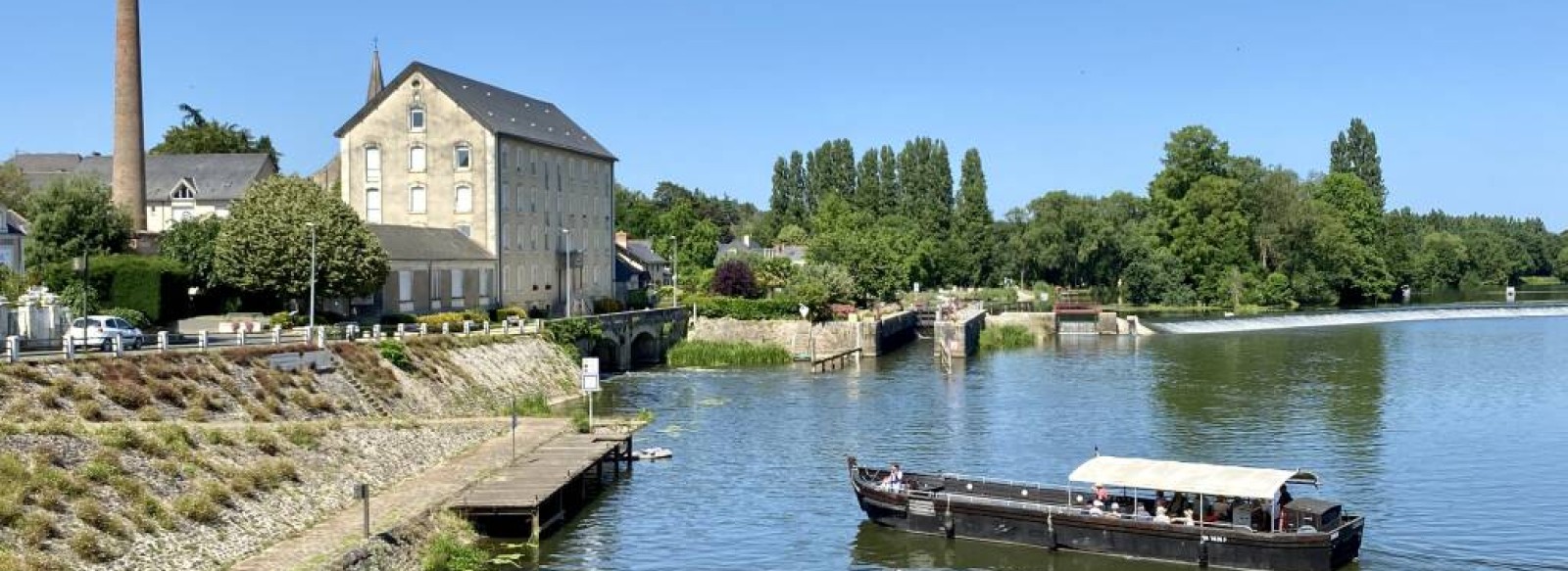 Bateau promenade "La Gogane" a Cheffes, Chateauneuf-sur-Sarthe et Morannes-sur-Sarthe