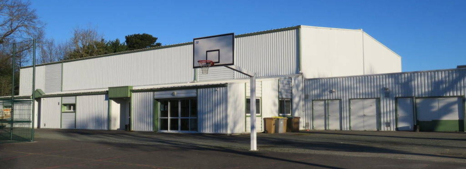 SALLE OMNISPORTS DE GROSBREUIL