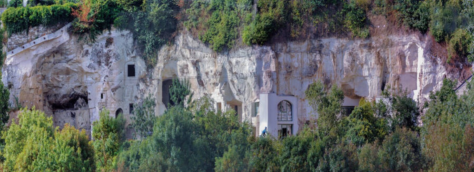 Turquant, Village Metiers d'Art en troglo