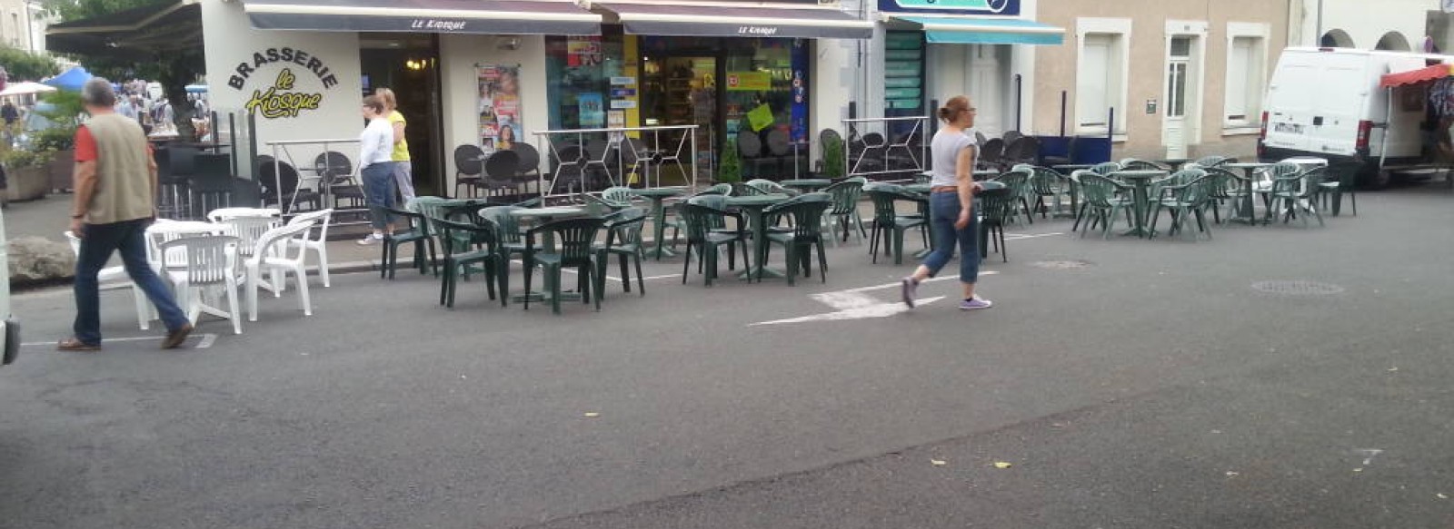 Le Kiosque