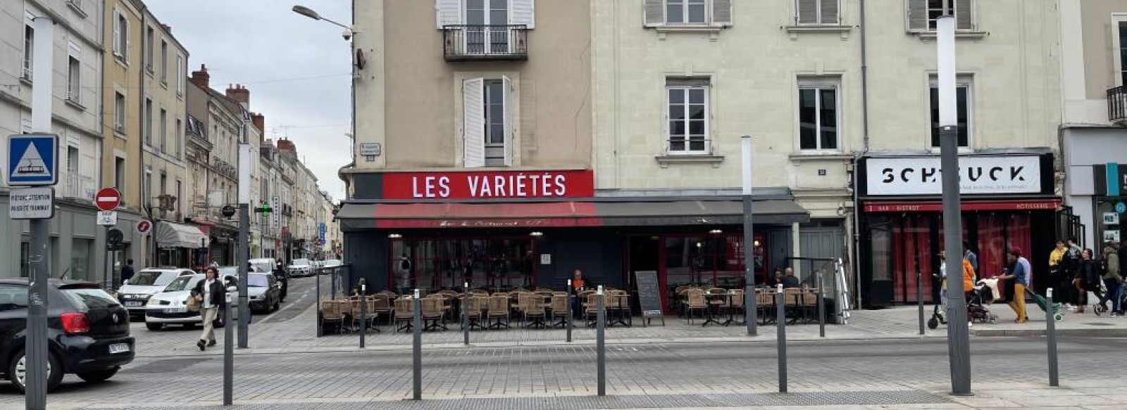 Les Varietes