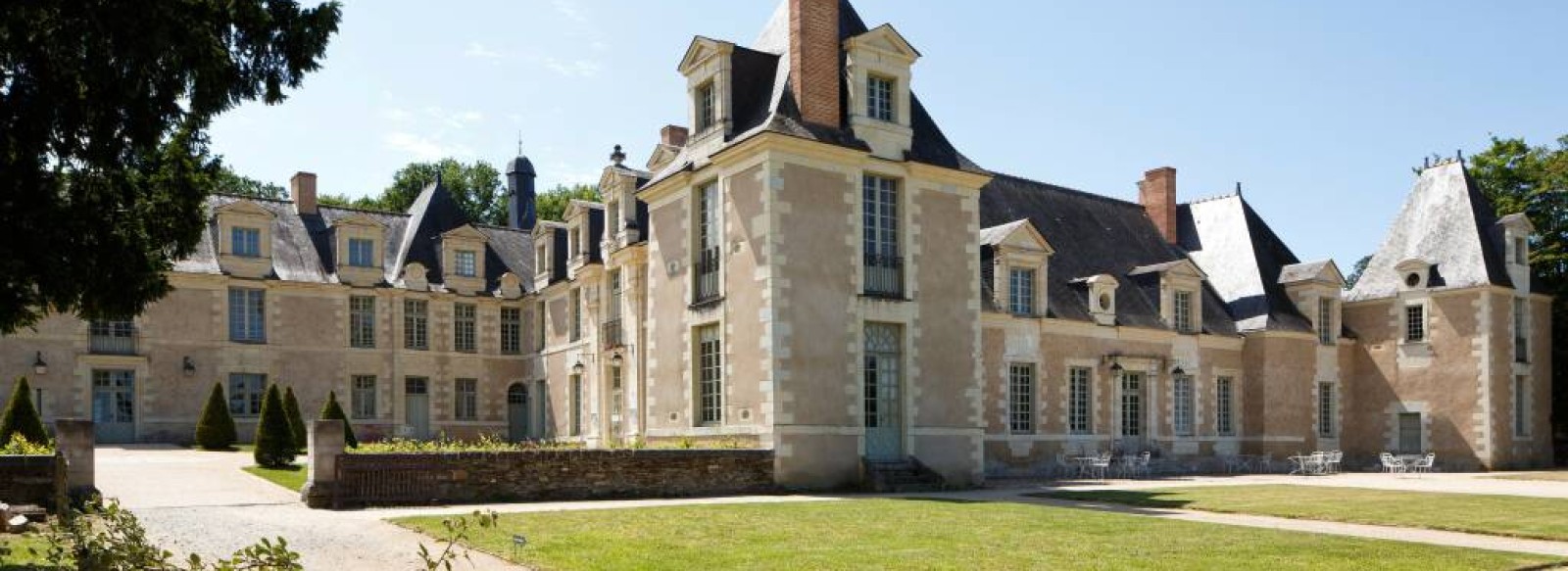 Chateau de la Perriere - Le Sevigne