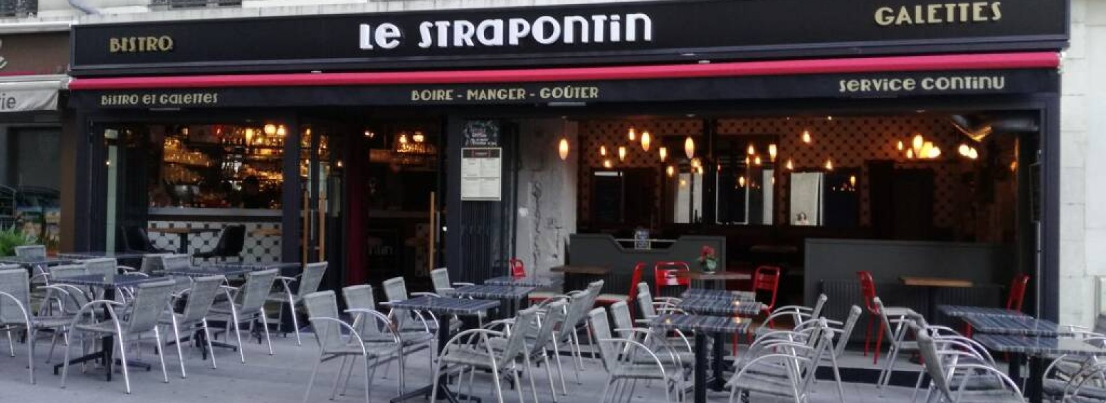 Le Strapontin